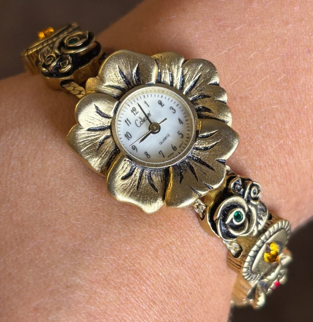 Vintage Collezio Floral Gem Rhinestone Bracelet Watch Gold Tone Quartz